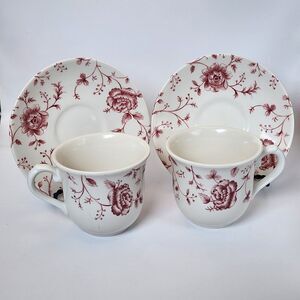2 Sets Vintage Queen’s ROSE CHINTZ Tea Cup Saucer Cranberry Red China Coffee